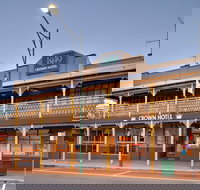 The Crown Hotel Motel - Tourism Caloundra