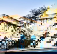 The Waterloo Bay Hotel - Tourism Caloundra