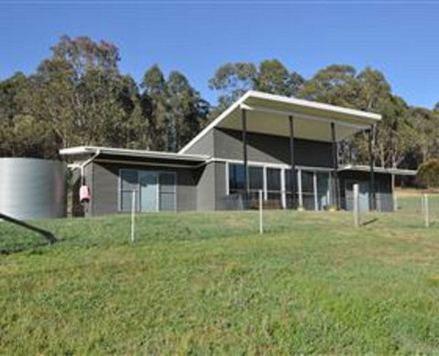 Valle Laguna - Tourism Caloundra 0