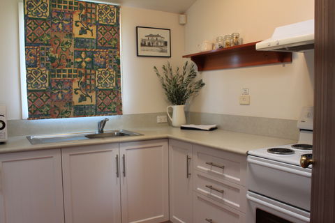 Woolmers Estate (Accommodation) - Tourism Caloundra 2