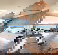 Absolute Waterfront Gerroa - Tourism Caloundra