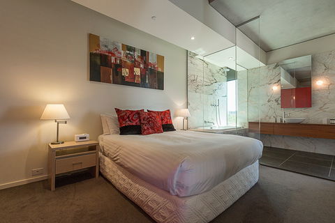 Accommodate Canberra - Tourism Caloundra 1
