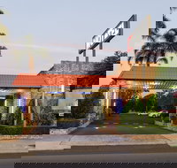 Centre Point Mid-City Motor Inn - Tourism Caloundra