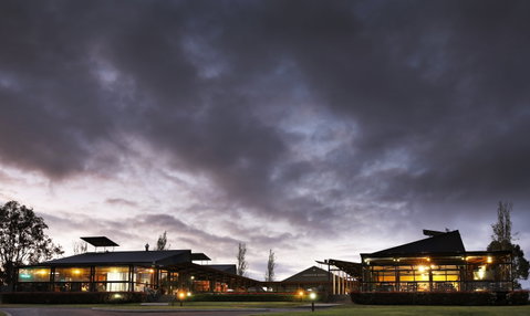 Estate Tuscany - Tourism Caloundra 1