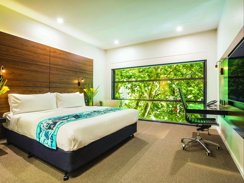 Holiday Inn Melbourne On Flinders - Tourism Caloundra 0