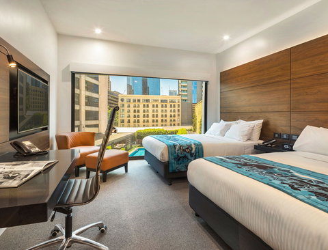 Holiday Inn Melbourne On Flinders - Tourism Caloundra 2