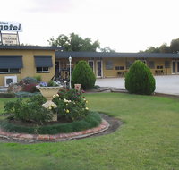 Lockhart Motel - Tourism Caloundra