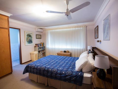 Madora Bay Beach Break - Tourism Caloundra 1