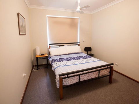 Madora Bay Beach Break - Tourism Caloundra 2
