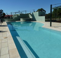 McNevins Logan Park Motel - Tourism Caloundra