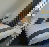 Parade Hotel - Tourism Caloundra