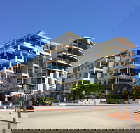 Rockingham Apartments - Tourism Caloundra