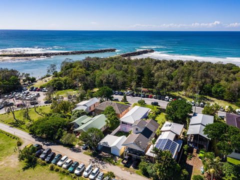Sunset Beach - Surfside - Tourism Caloundra 2