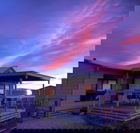 Tarnasey Farm - Bump's Barn - Tourism Caloundra