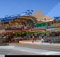 The Bentley's Hotel Motel - Tourism Caloundra