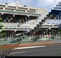 Thunderbolt Inn aka The Bottom Pub - Tourism Caloundra