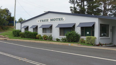 Tree Motel - Tourism Caloundra 0