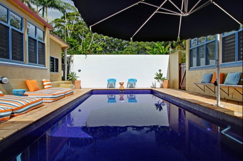 Aurora - Tourism Caloundra 0