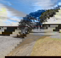 Carthew Street Holiday Home - Tourism Caloundra