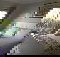 Cascade Cottages - Tourism Caloundra