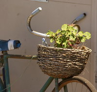 Catania Cottage and Farmhouse - Tourism Caloundra