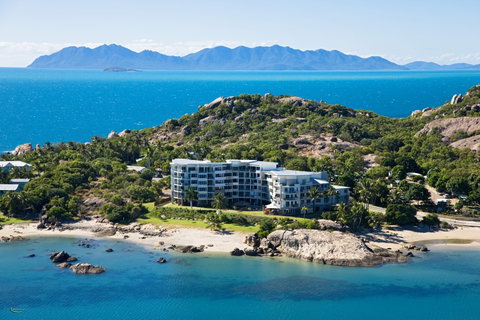 Coral Cove Apartments - Tourism Caloundra 0