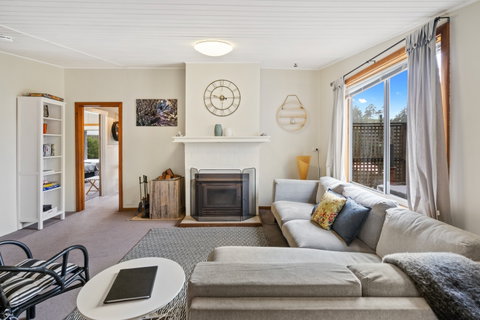 Derby Base - Tourism Caloundra 1