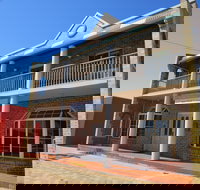 Downtown Apartment on Chandos - Tourism Caloundra