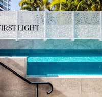 First Light Mooloolaba - Tourism Caloundra