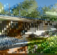 Ford Cottage Bed  Breakfast - Tourism Caloundra