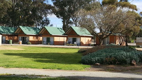 Jamestown Country Retreat Caravan Park - Tourism Caloundra 2