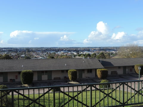 Lakes Resort Mount Gambier - Tourism Caloundra 1
