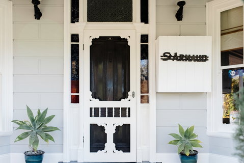 La Maison St Arnaud B&B - Tourism Caloundra 1