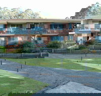 Lavender Point Holiday Units - Tourism Caloundra