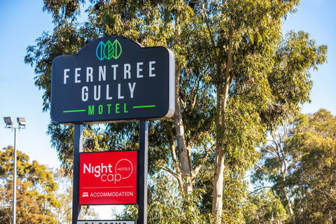 Nightcap At Ferntree Gully Hotel - Tourism Caloundra 2