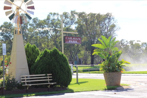 Numurkah Caravan Park - Tourism Caloundra 1