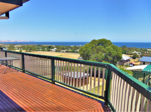 Panorama - Tourism Caloundra 0