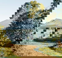 Salt Creek Cottage - Tourism Caloundra