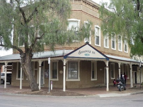 Steam Packet Inn - Tourism Caloundra 0