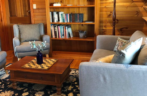 St Paul's River Cottages - Tourism Caloundra 1