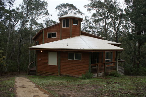 The Polehouse - Tourism Caloundra 0