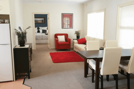Off Mountain Accommodation - Tourism Caloundra