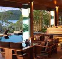 Qualia Luxury Holiday Resort - Tourism Caloundra