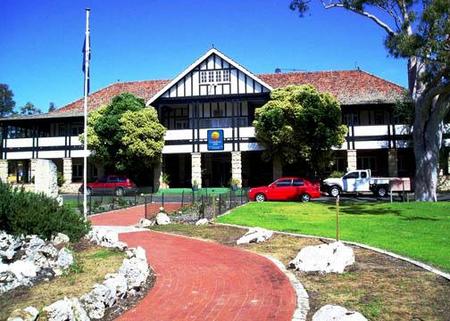 Comfort Inn Yanchep - Tourism Caloundra 0