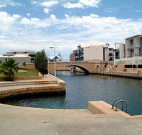 Crest Del Mar Apartments - Tourism Caloundra