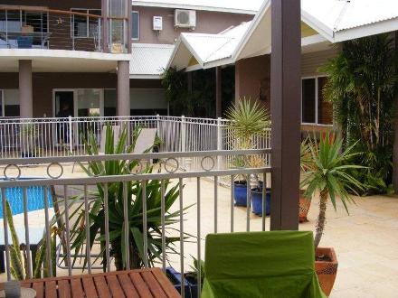 Gecko Lodge - Tourism Caloundra 2