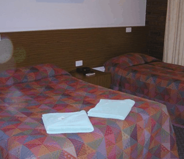 Mount Barker Valley Views Motel & Chalets - Tourism Caloundra 1