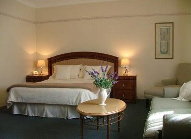 Best Western Cotswold Gardens - Tourism Caloundra 2
