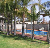 Merredin Caravan Park  Av-A-Rest Village - Tourism Caloundra