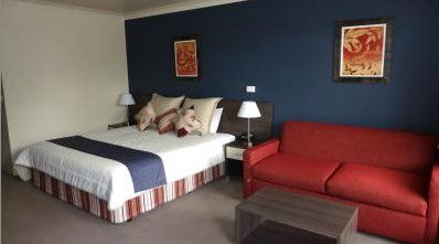 Bathurst Motor Inn - Tourism Caloundra 3